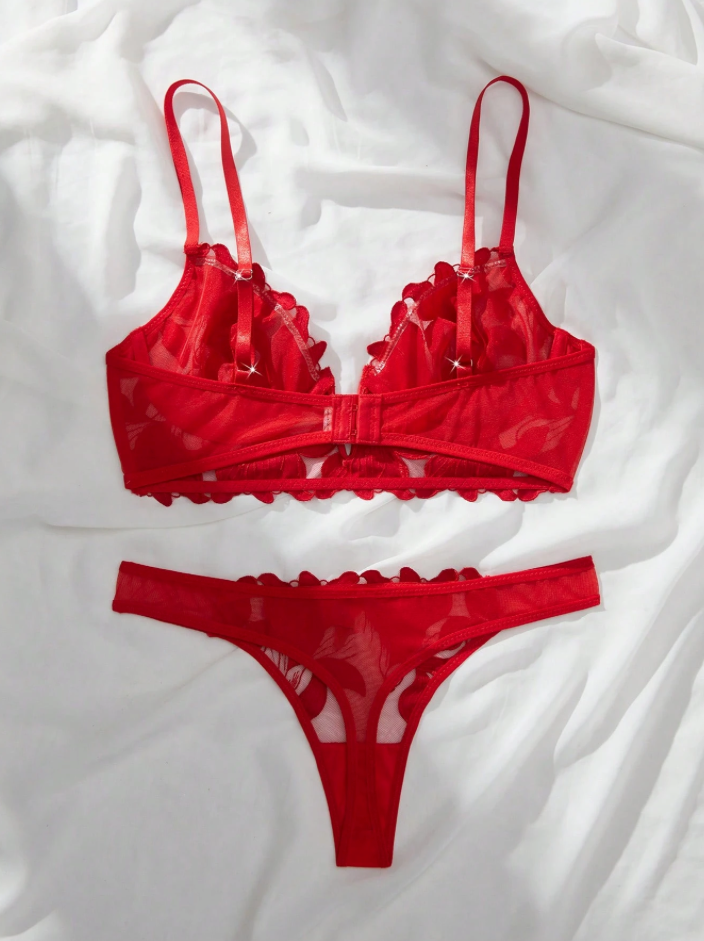 The Atrevida Red Set