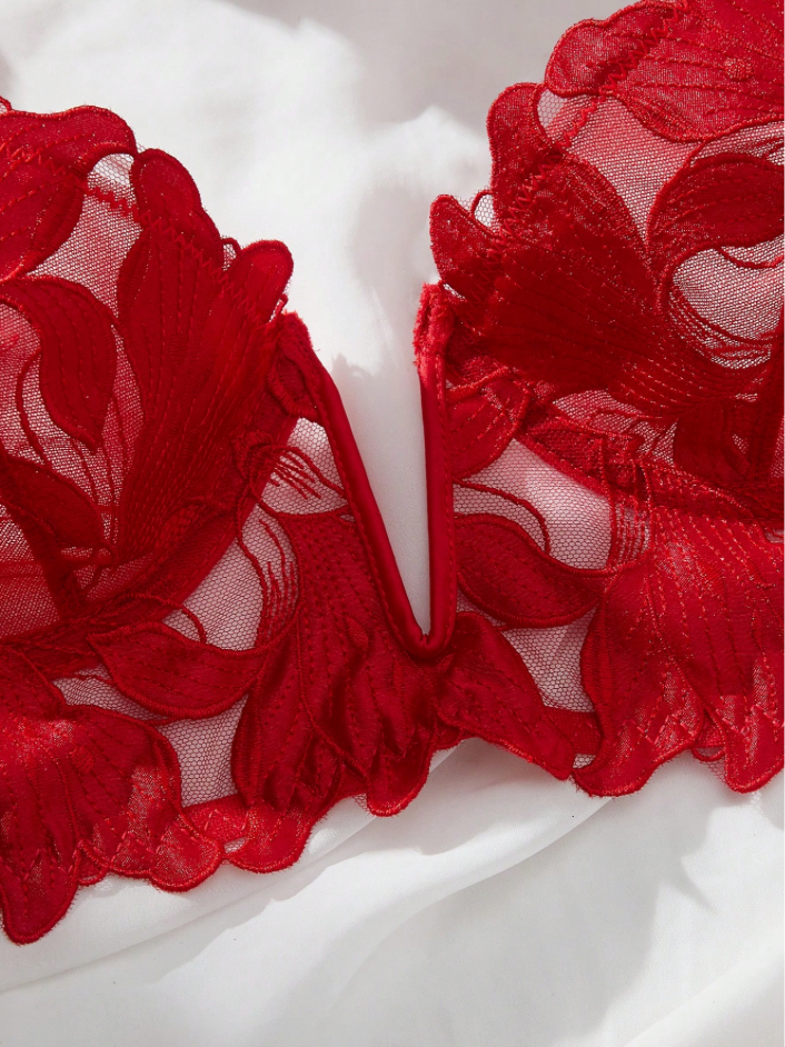 The Atrevida Red Set