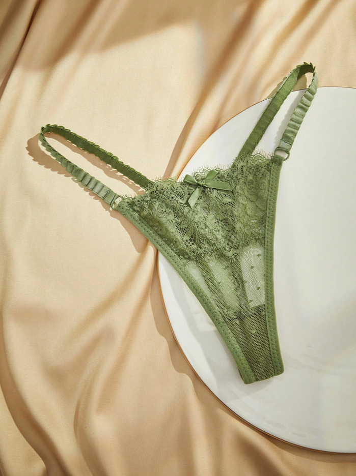 Delicate Lace Curve - Thong